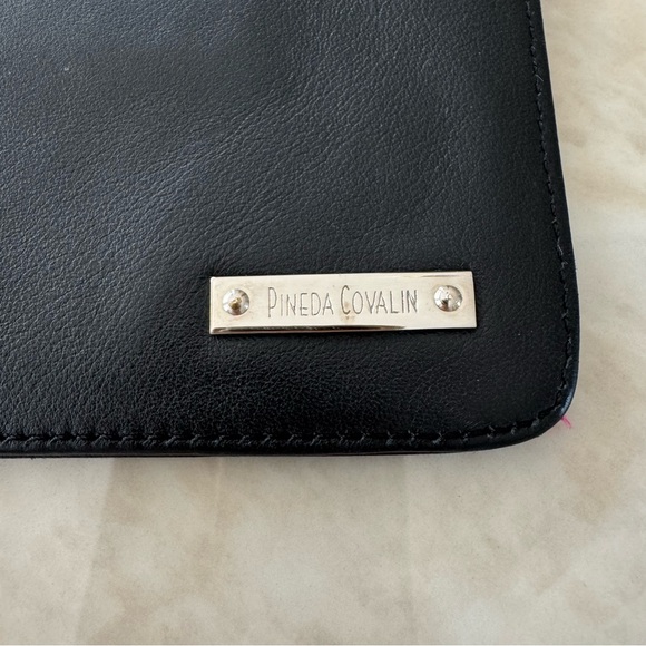 Pineda Covalin Leather Clutch Bag - Picture 6 of 14
